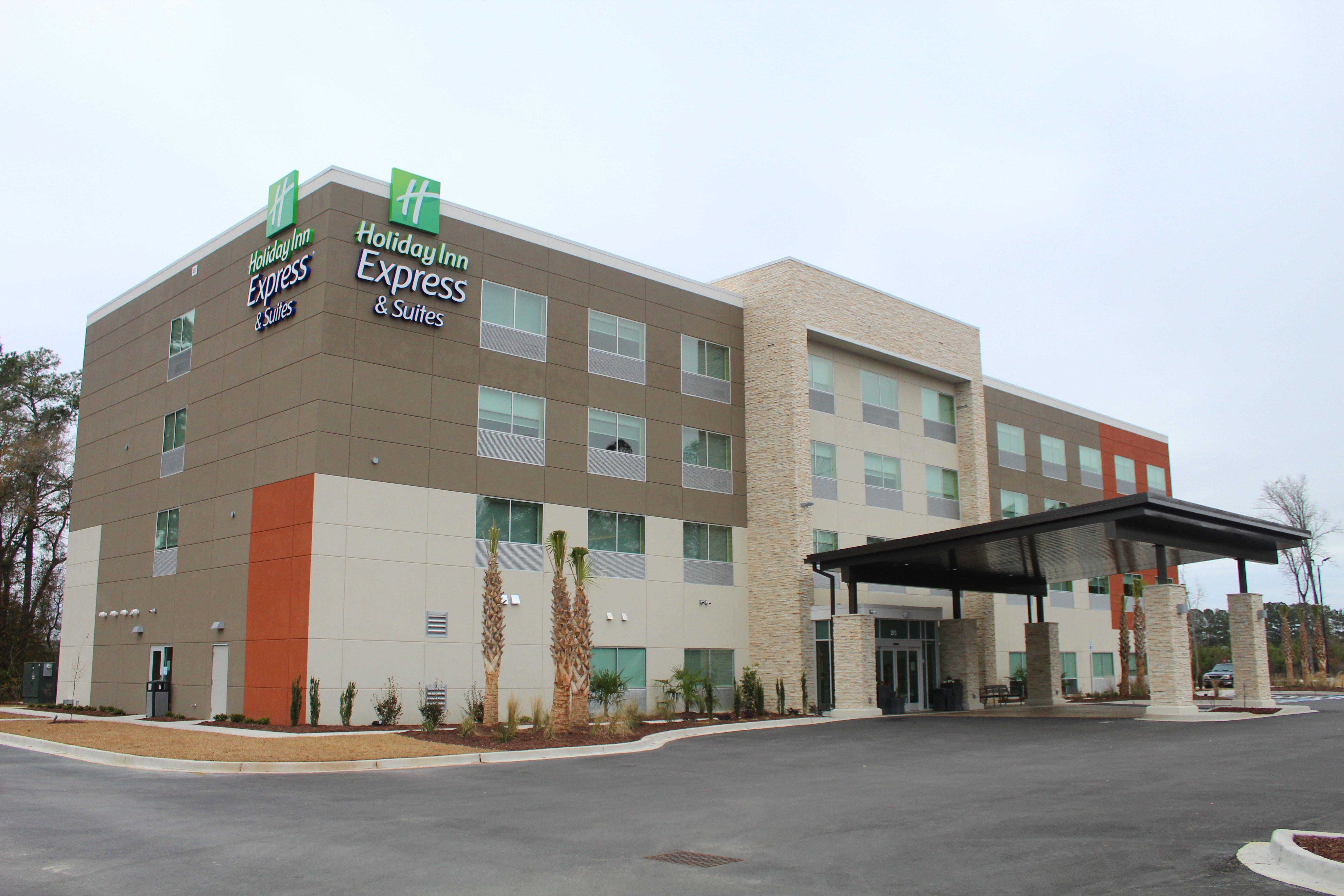 Holiday Inn Express & Suites - Latta, An Ihg Hotel المظهر الخارجي الصورة